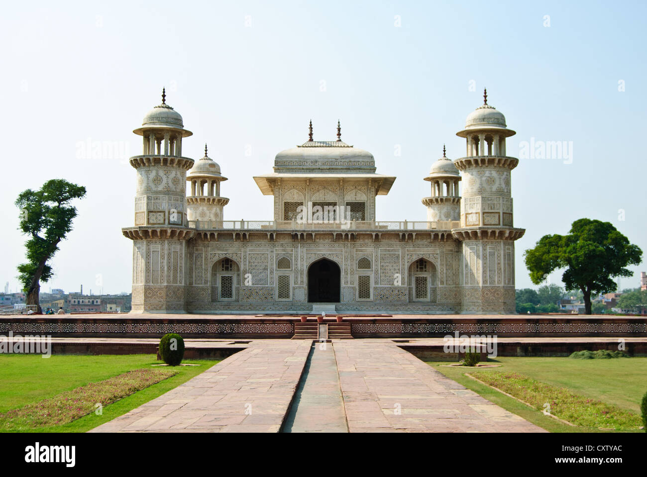 The Baby Taj, Itimad-ud-Daulah, the tomb of a nobleman on the river bank Stock Photo