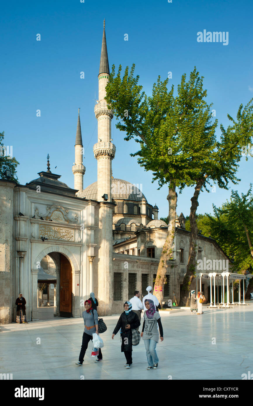 Türkei, Istanbul, Eyüp, Eyüp Sultan Moschee Stock Photo Alamy