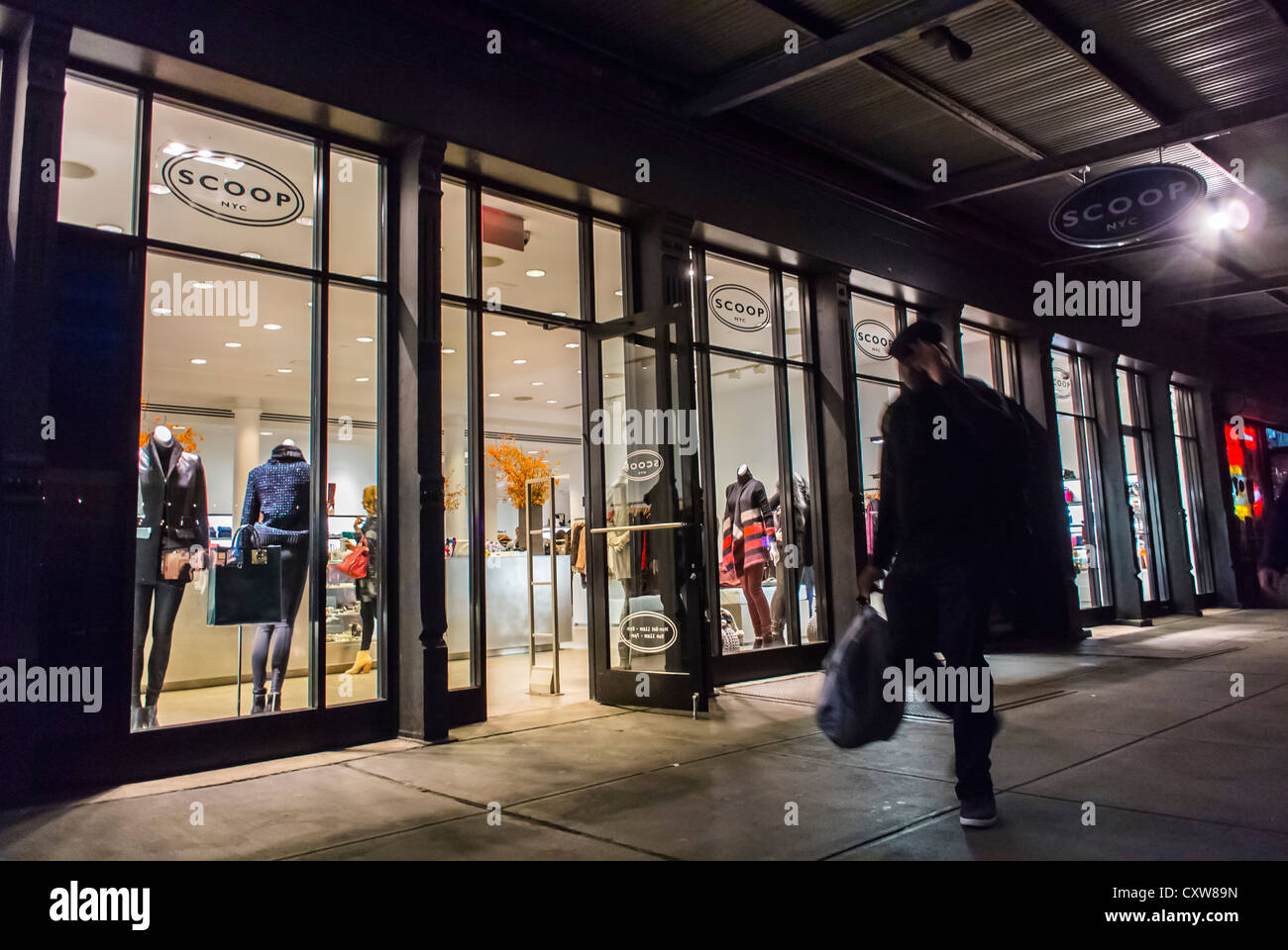 Scoop Nyc Shopping Bags