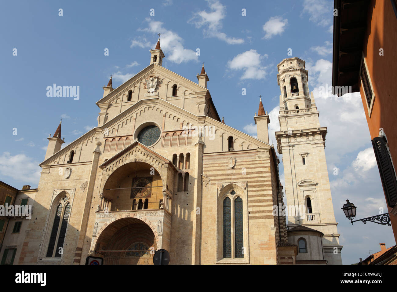 Facade of Verona Cathedral, Italy Stock Photo - Alamy