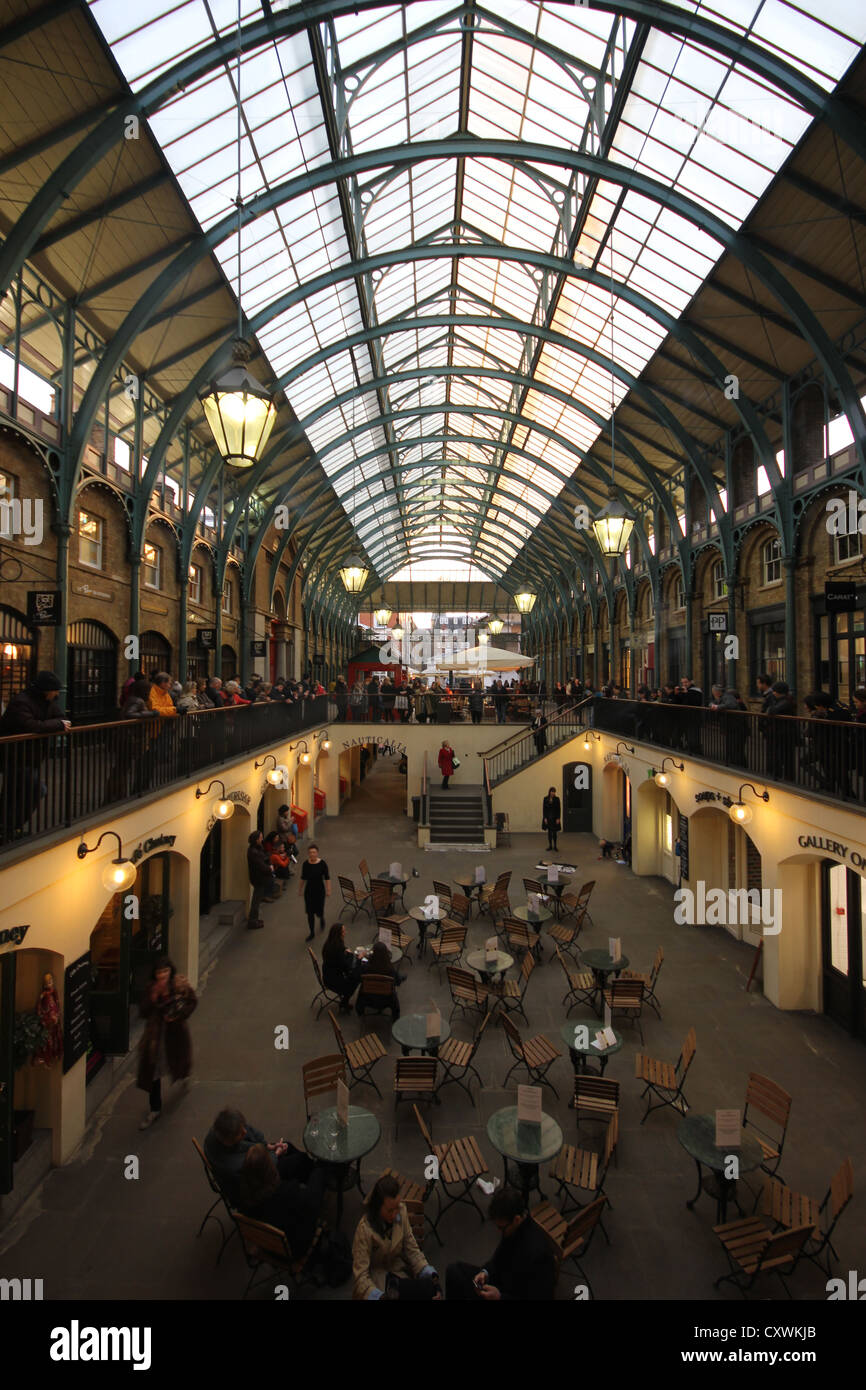 London, U.K., England, city, europe,the famous Covent Garden, market