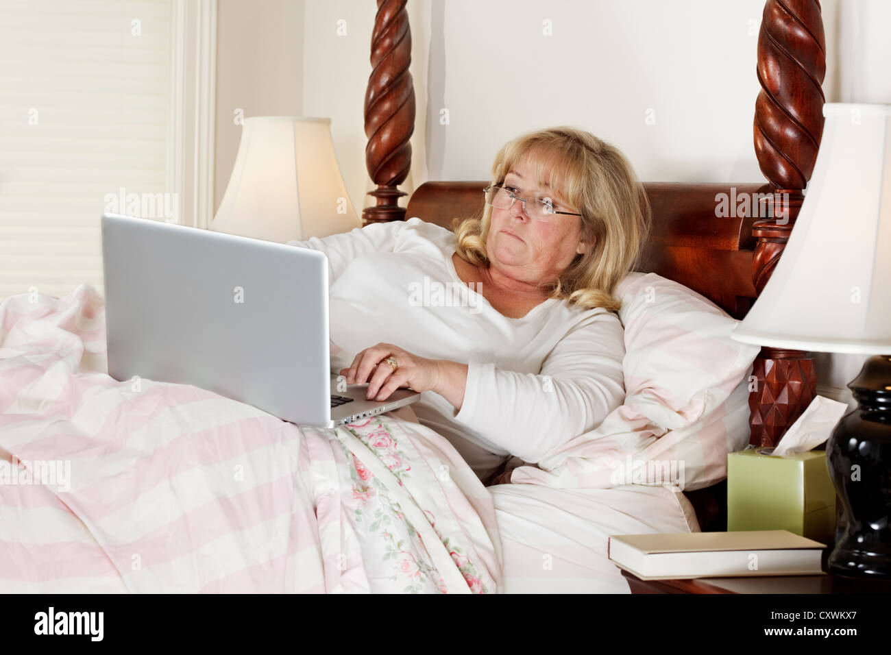 mature pics in e-mail Lesbian face jizz