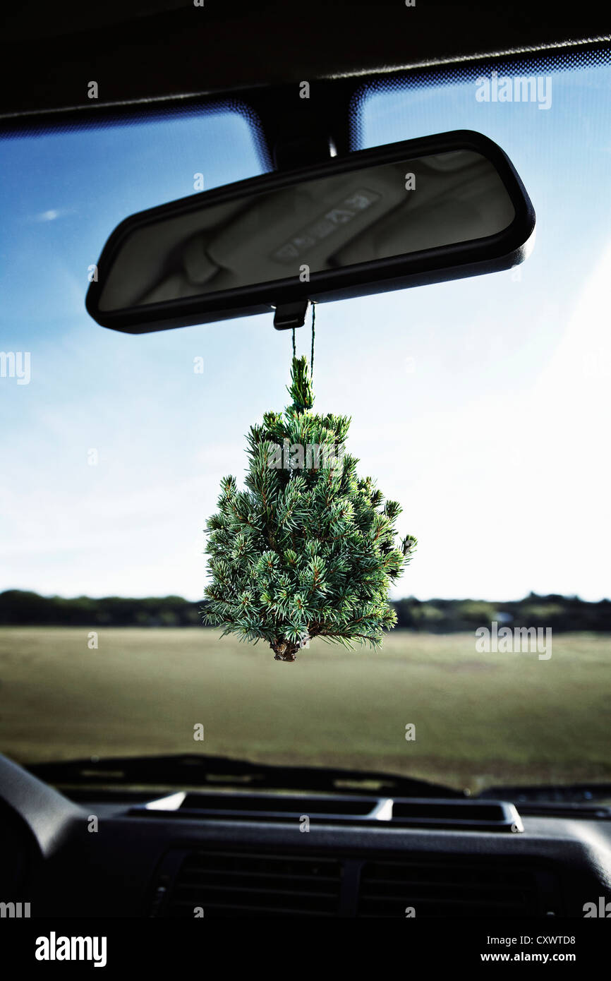 Rearview Mirror Hanging High Resolution 