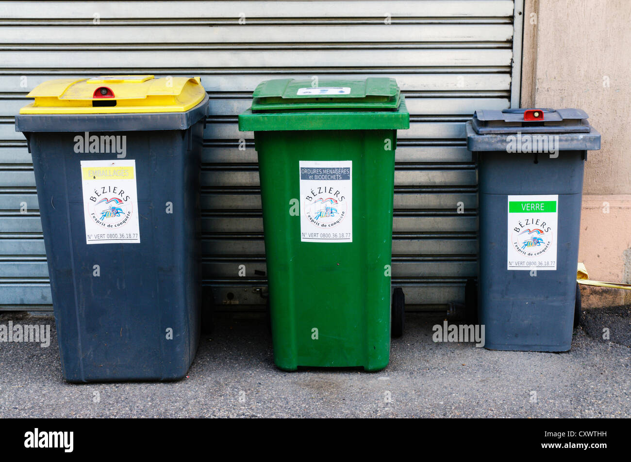 Recycling bins france hi-res stock photography and images - Alamy