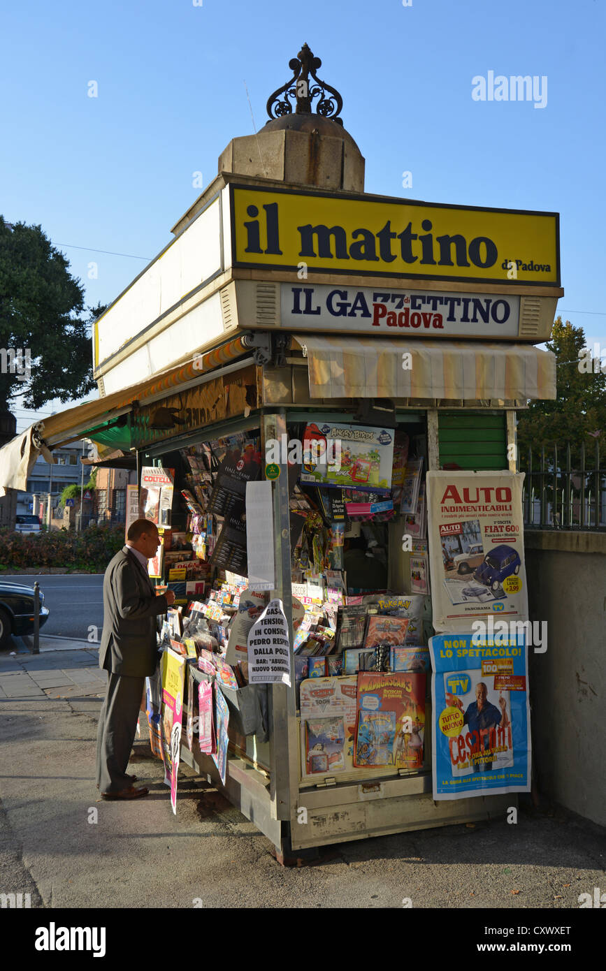 Newspaper kiosk, Padua, Padua Province, Veneto Region, Italy Stock Photo