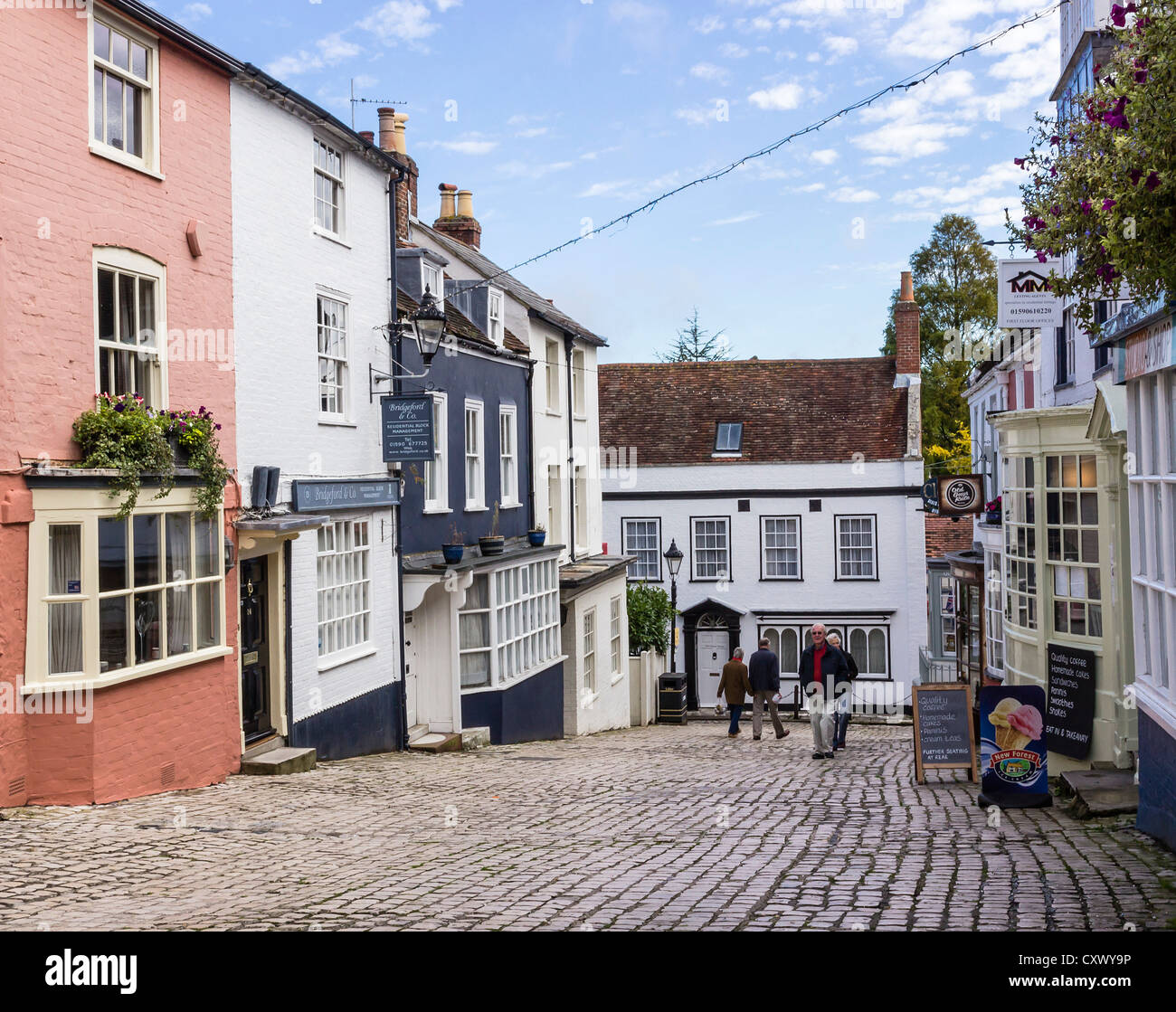 Quay Hill, Cobbled , Lymington Old Town, Hampshire, UK. Europe Stock Photo