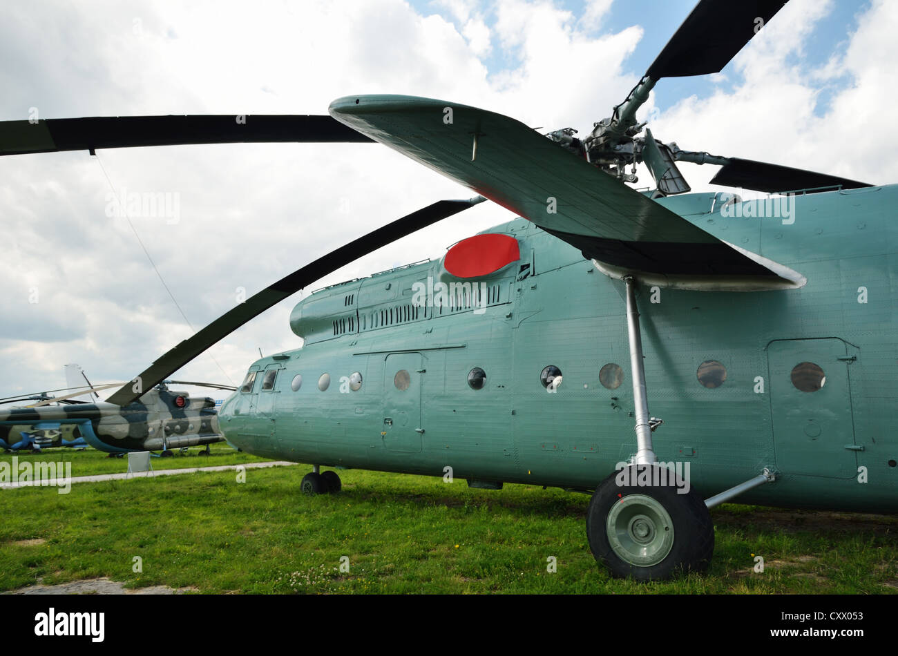 Cargo Helicopter Stock Photos & Cargo Helicopter Stock Images - Alamy