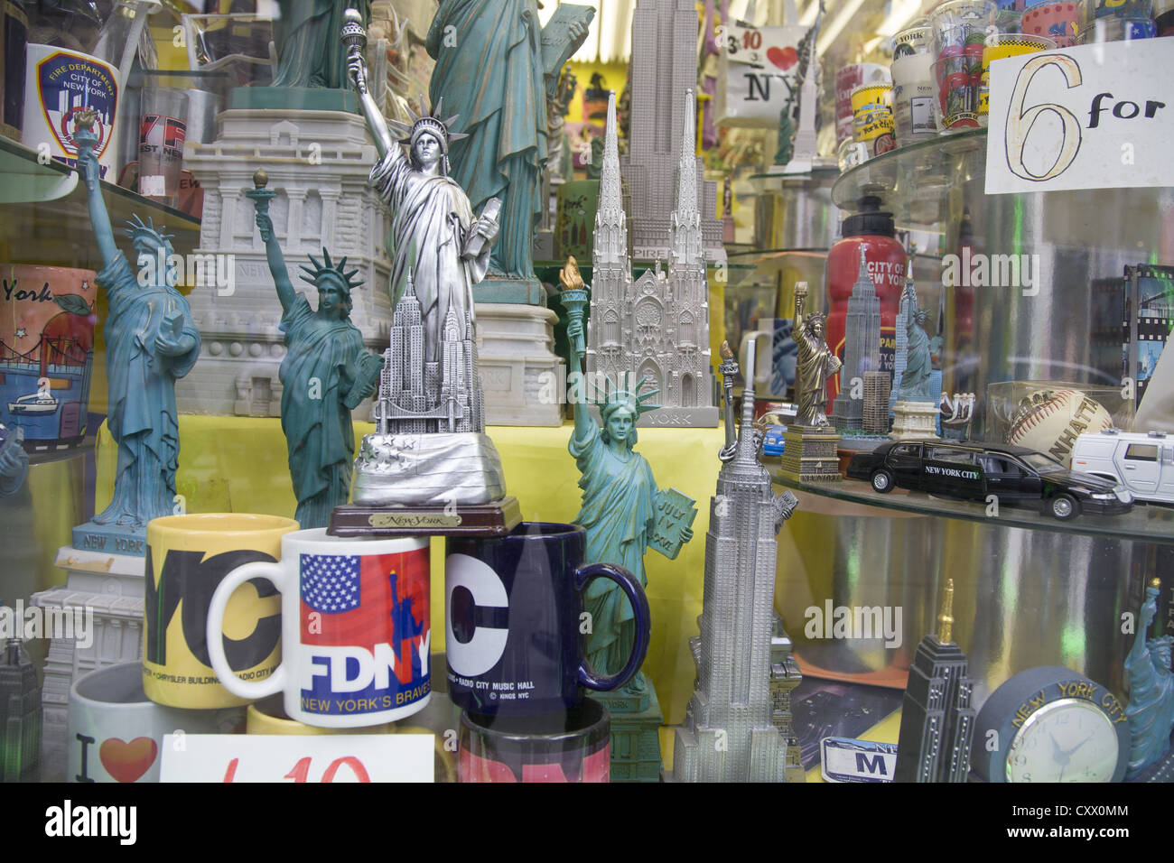 Store window of a souvenir shop on 5th Avenue in New York City. Stock Photo