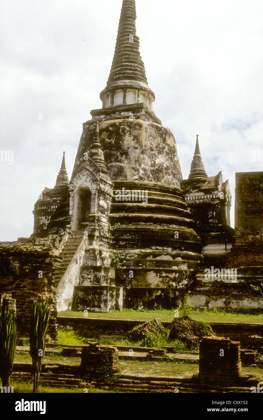 Old Bangkok July-2000 (Slides Conversions) The Ayutthaya historical park covers the ruins of the old city of Ayutthaya Thailand Stock Photo