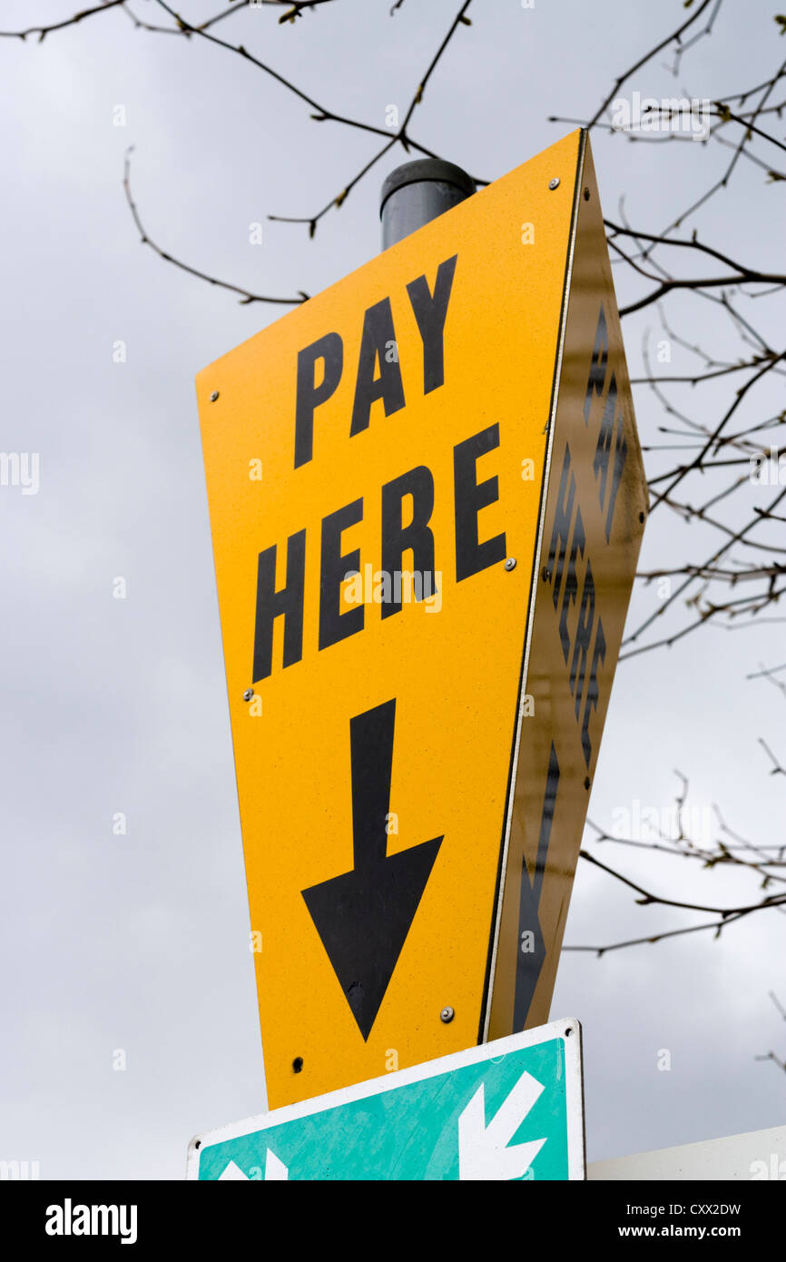 Car park Pay Here sign, UK Stock Photo