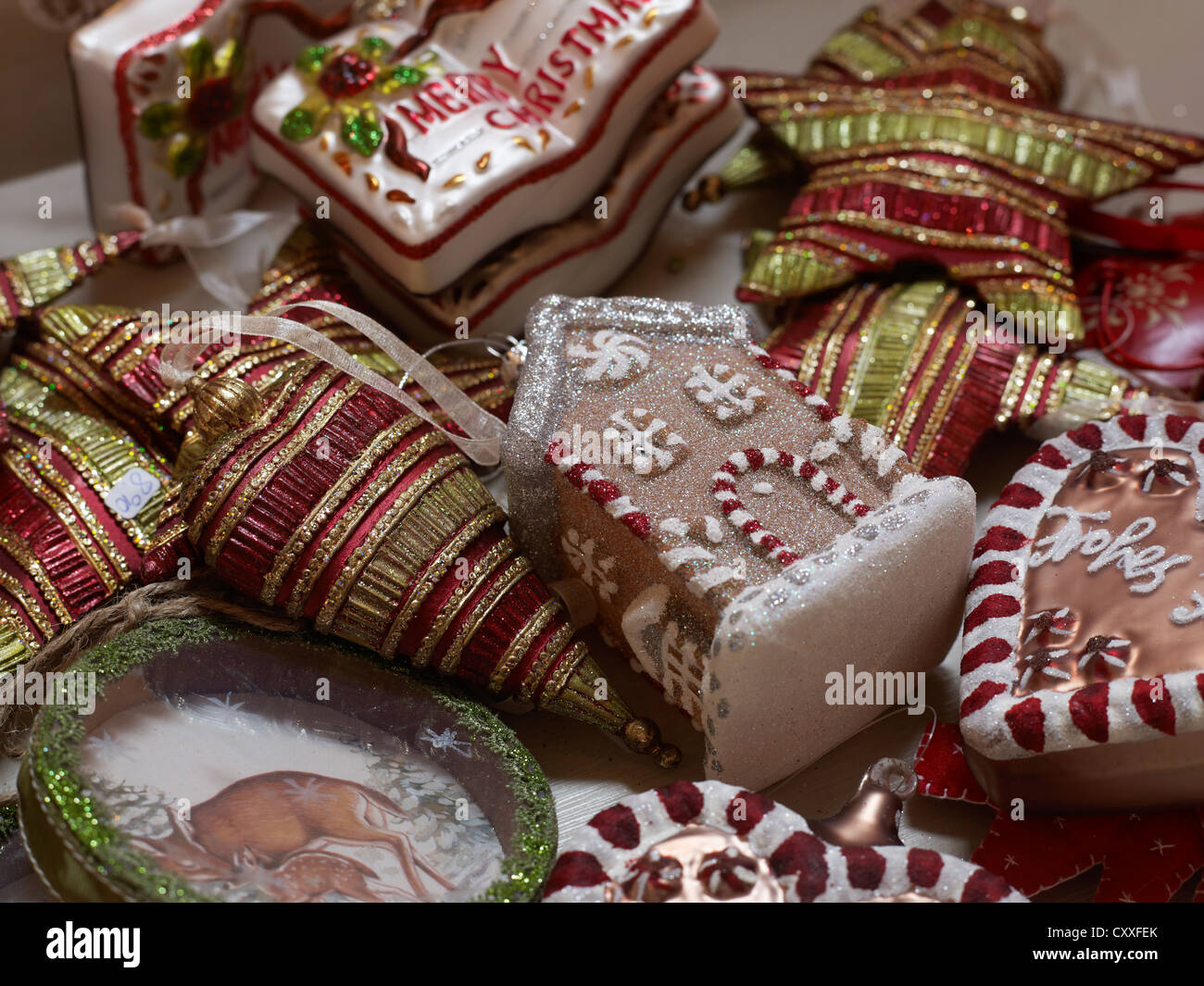 Decorative accessories hires stock photography and images Alamy