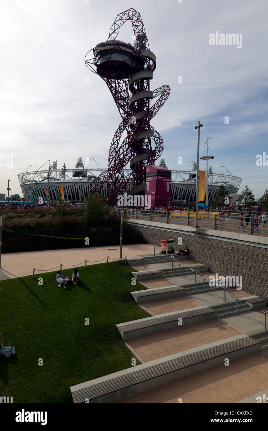 View of the Orbit and the Olympic Stadium, Stratford, London, during the 2012 London Paralympic Games. Stock Photo