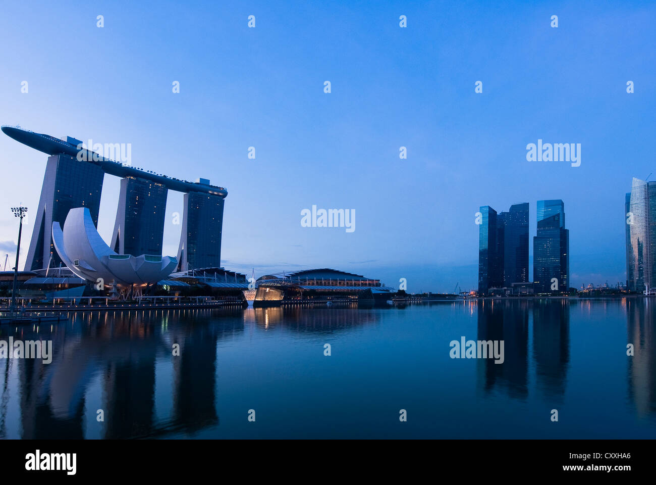 Marina bay singapore hi-res stock photography and images - Alamy