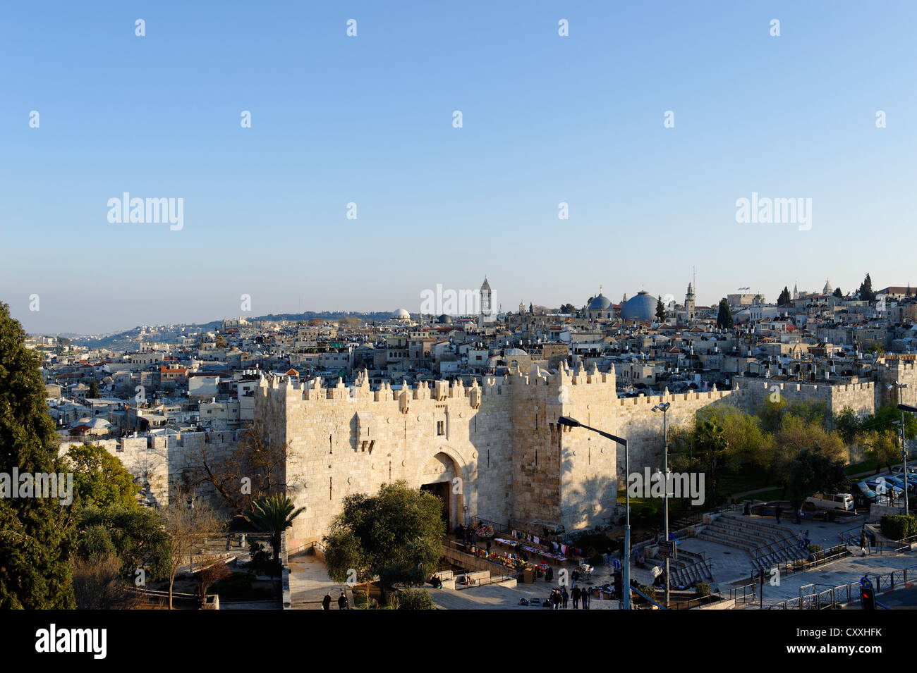 Old city walls jerusalem hi-res stock photography and images - Alamy