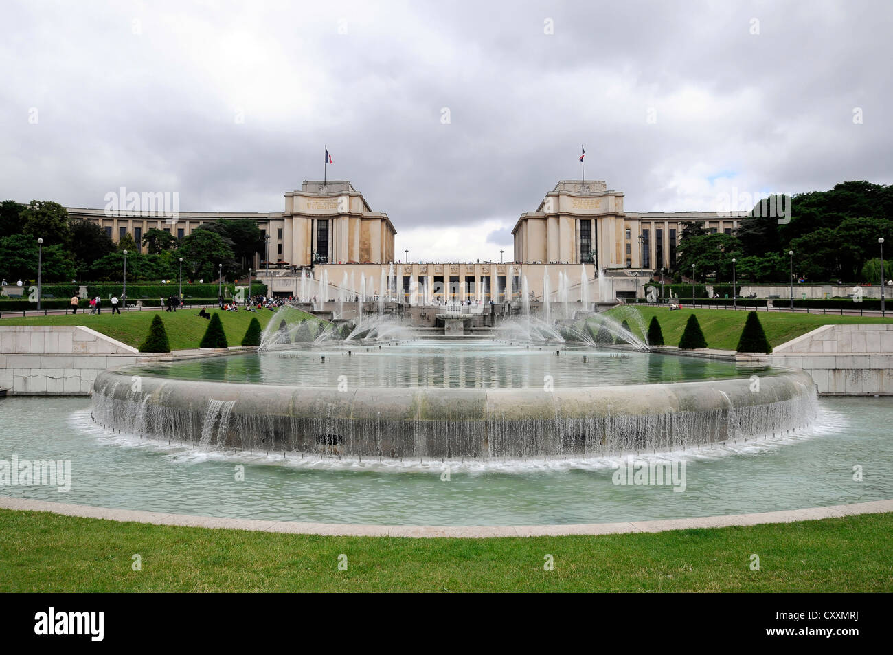 Fountains in the Jardins du Trocadero park, Paris, France, Europe Stock ...