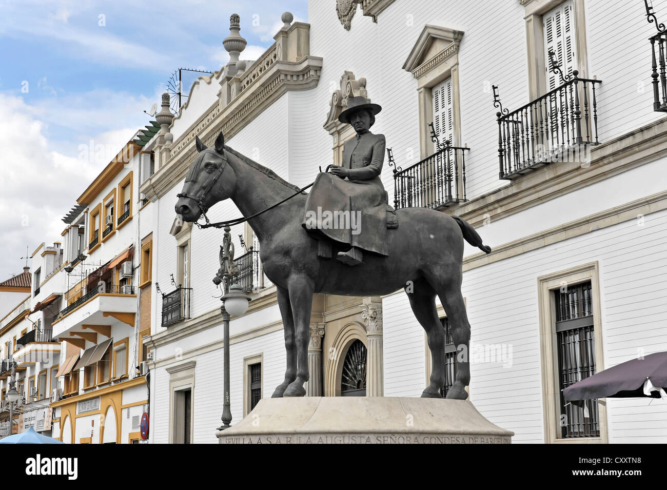 Equestrian statue of Señora Condesa de Barcelona, at the entrance to the Maestranza bullring, Seville, Andalusia Stock Photo