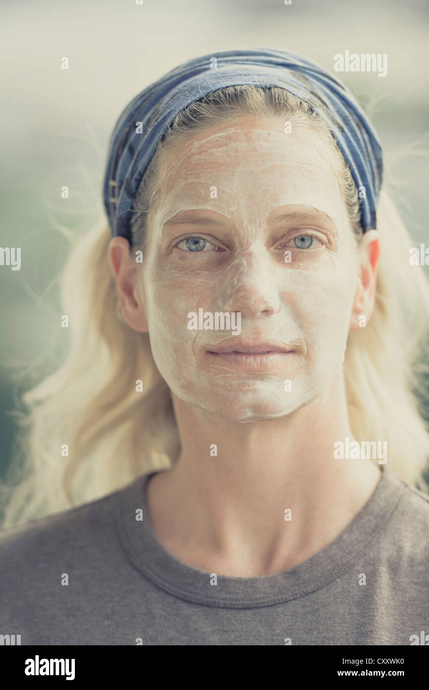 Female wearing facial mask hi-res stock photography and images - Alamy
