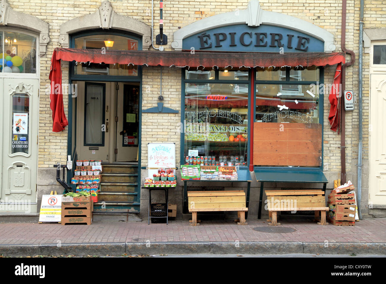 Quebec City Grocery Store Stock Photo Alamy