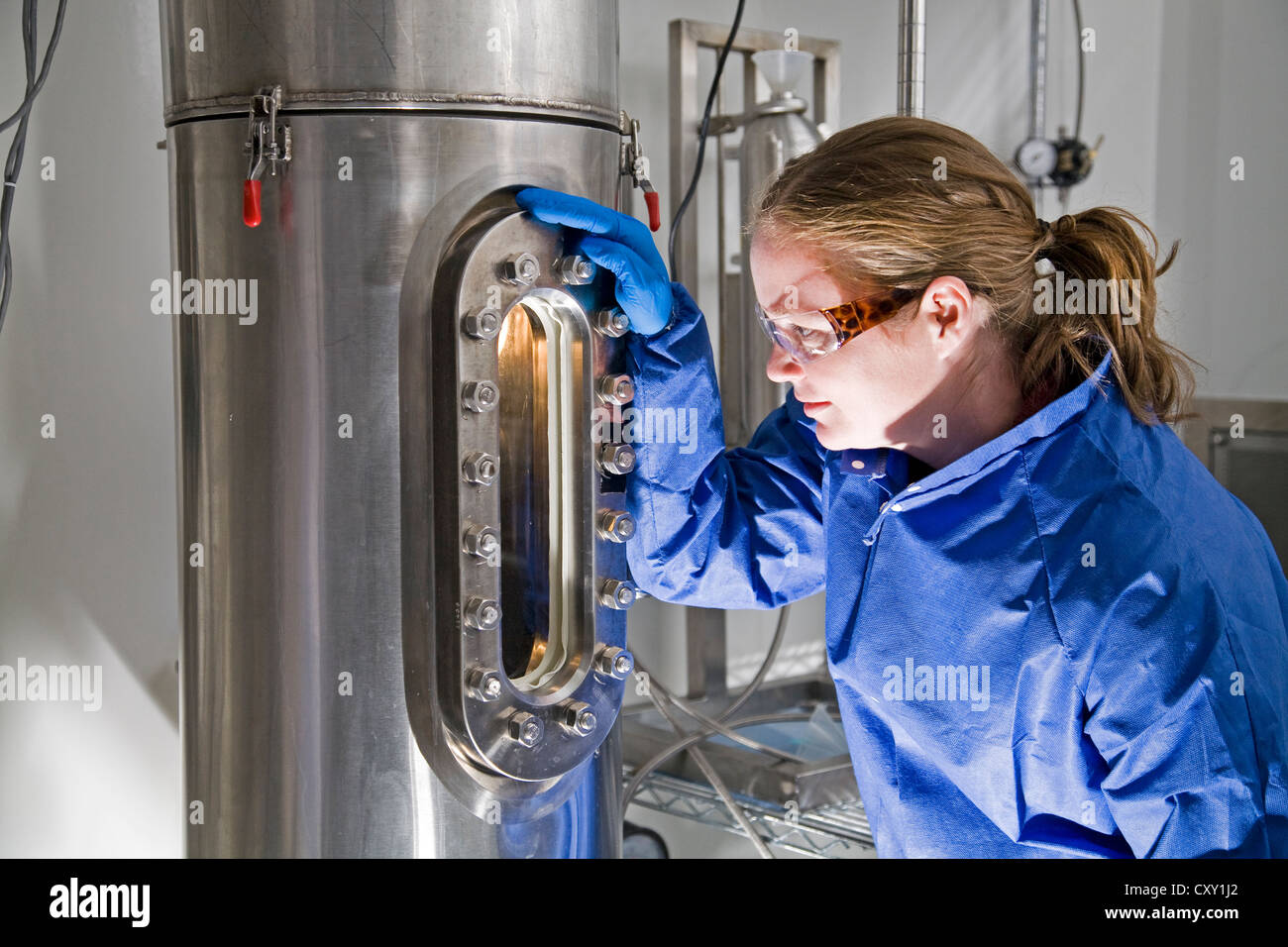 Industrial chemist hires stock photography and images Alamy