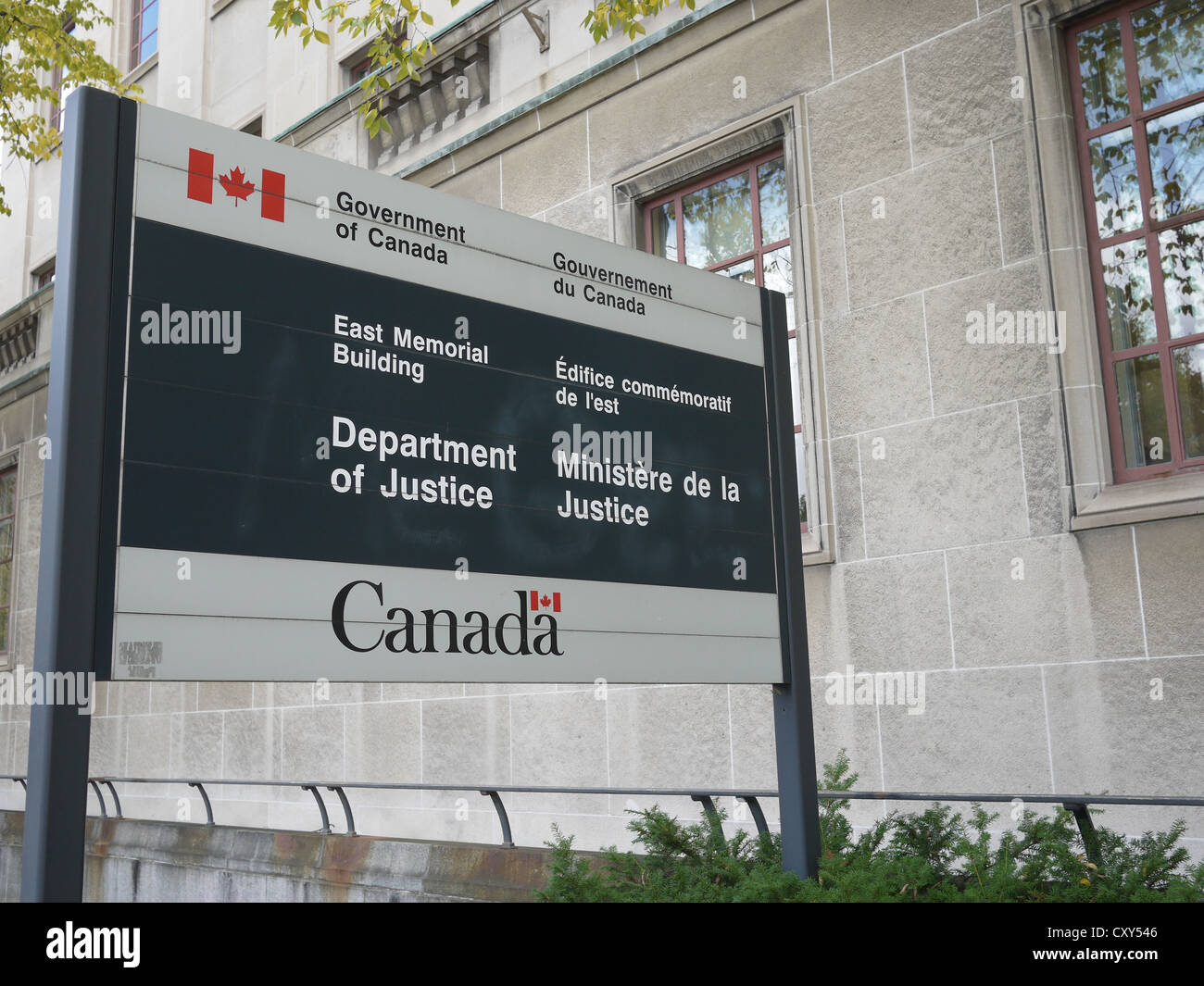 Department justice building ottawa hi-res stock photography ...