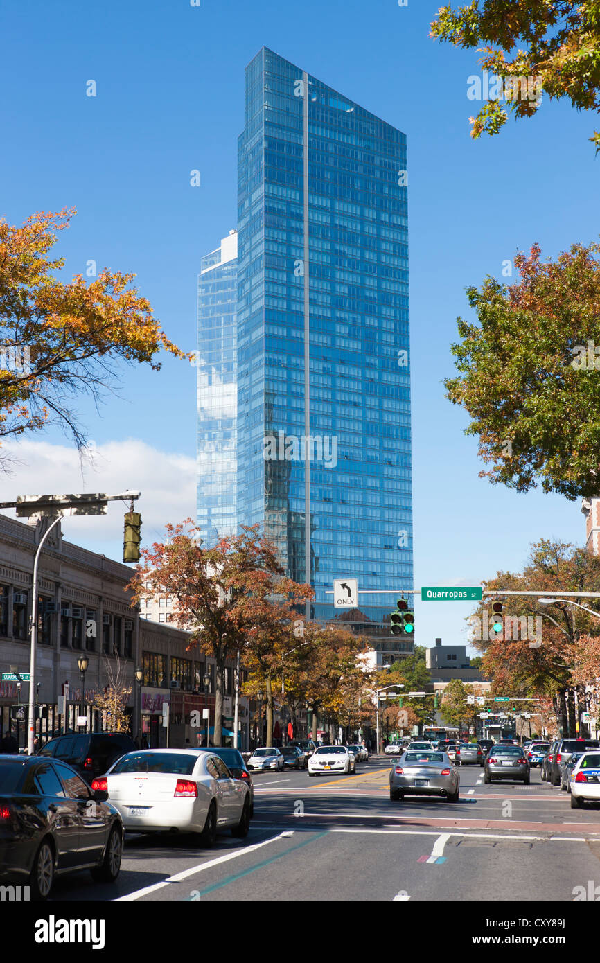 A view down Mamaroneck Avenue toward the Residences at the Ritz-Carlton, Westchester, in White Plains, New York in Autumn Stock Photo