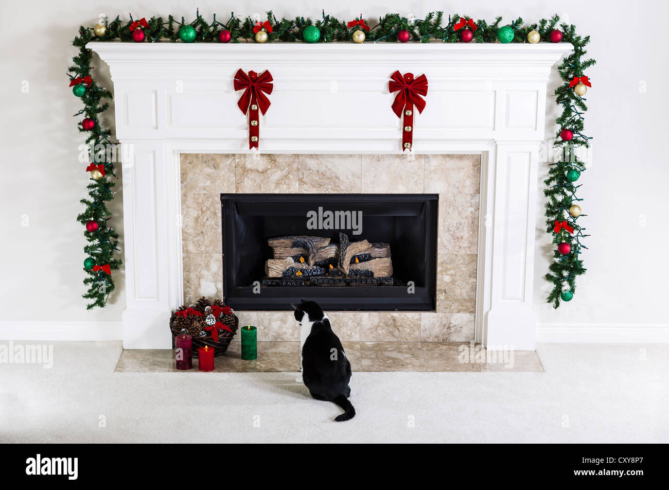 Fireplace Christmas Candles High Resolution Stock Photography And Images Alamy