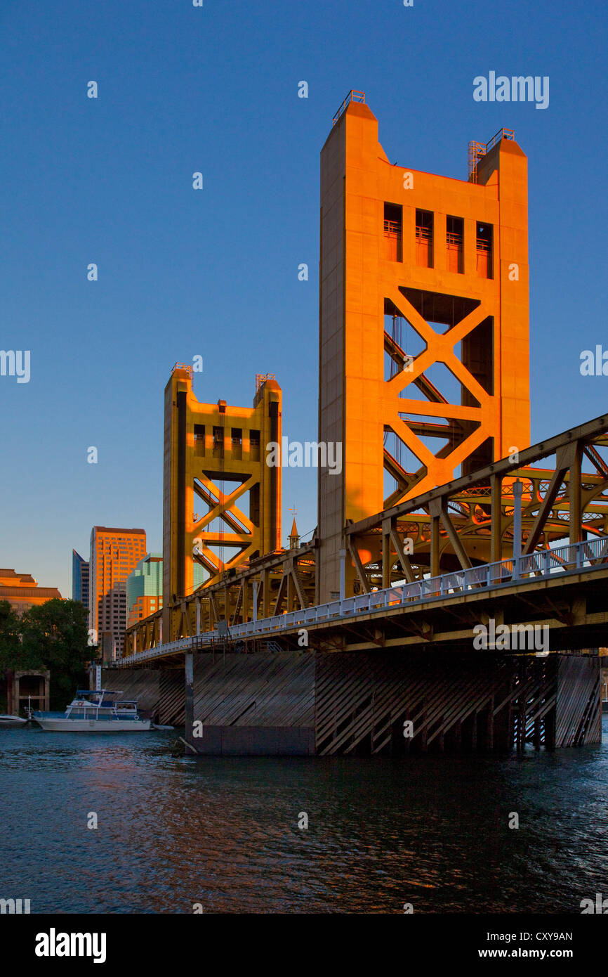 The Tower Bridge across the Sacramento River, Sacramento, California Stock Photo