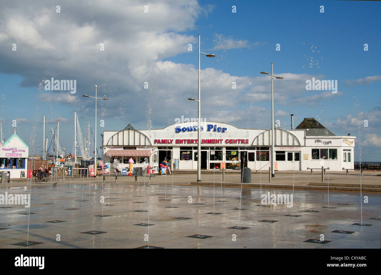 Lowestoft pier suffolk uk hires stock photography and images Alamy