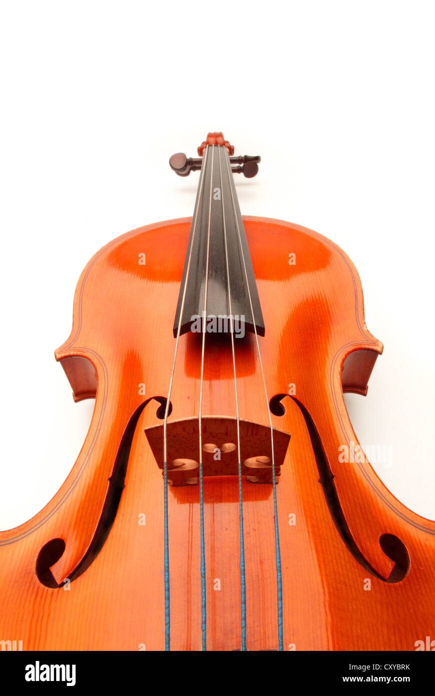 Violin cut hi-res stock photography and images - Alamy