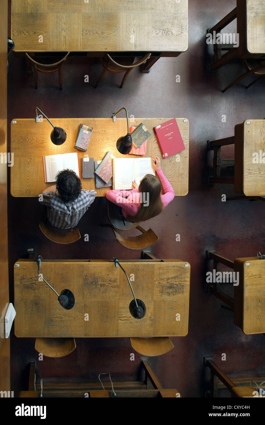 Academic academics academy academies hi-res stock photography and ...