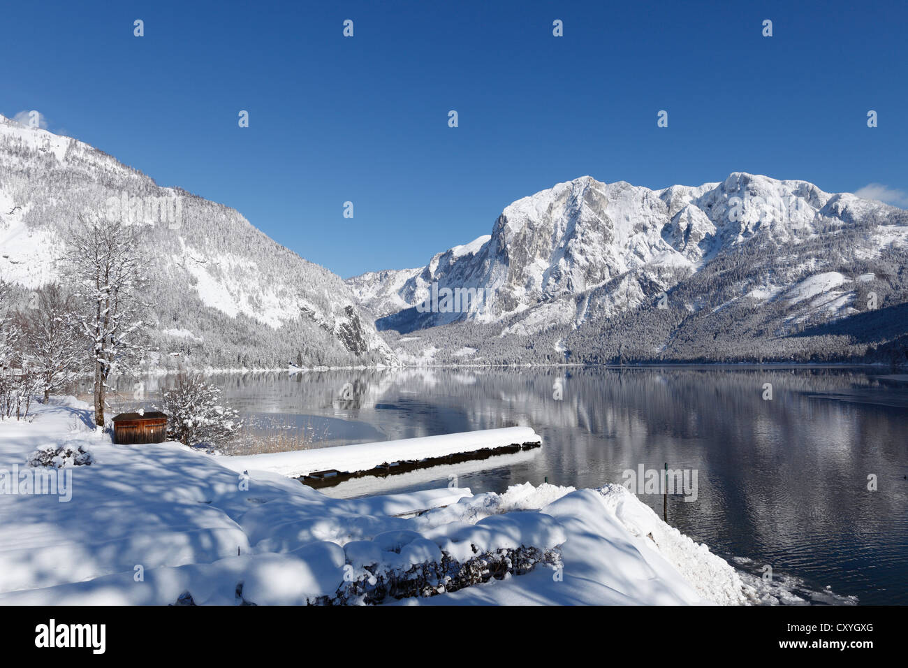 Lake Altaussee, Trisselwand Mountain in the Dead Mountains, Altaussee, Ausseerland, Salzkammergut, Styria, Austria, Europe Stock Photo