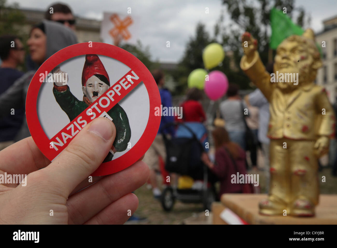 Garden gnome campaign against Nazis, organised by the SPD youth organisation Jusos, young socialists, protest against a rally by Stock Photo
