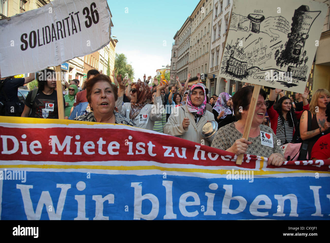 Hundreds of people taking part in a noise demonstration to protest against rising rents, Berlin Stock Photo