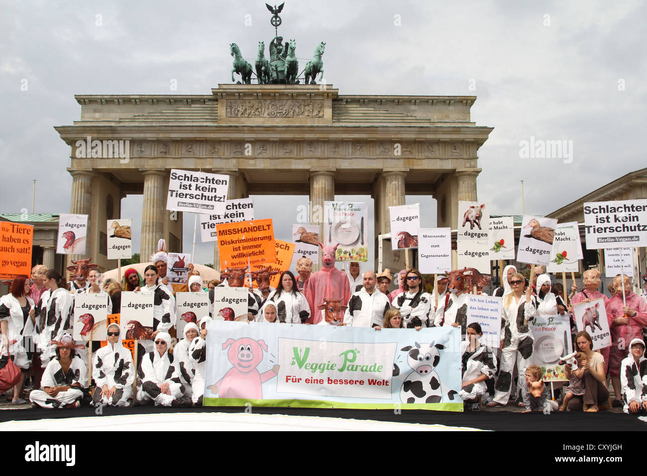 Veggie parade, vegans and vegetarians protesting under the slogan eat peace for a diet without animal exploitation Stock Photo