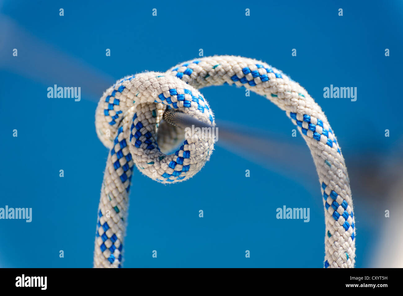 Clove hitch knot hires stock photography and images Alamy
