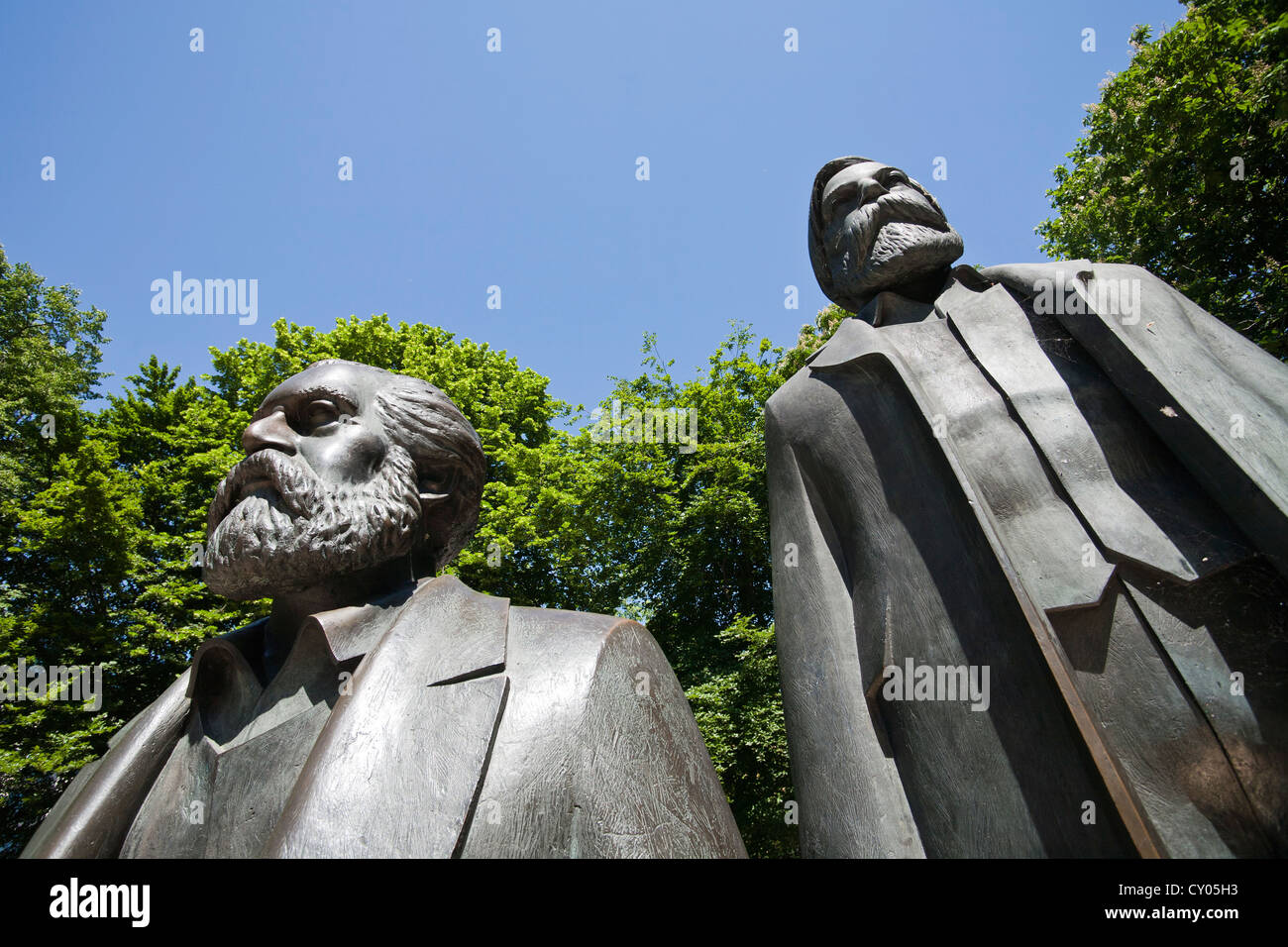 MarxEngelsDenkmal monument, Mitte district, Berlin Stock Photo Alamy