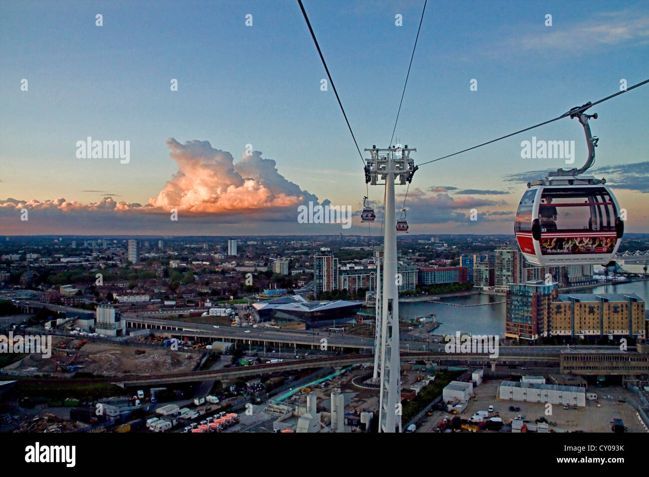 the Emirates cable car in East London Stock Photo Alamy