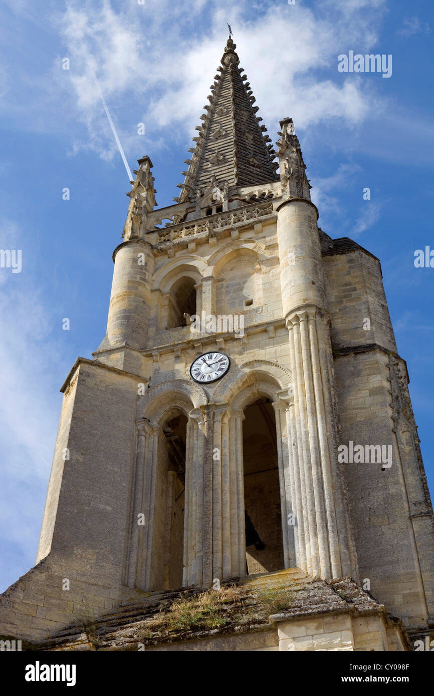 Saint Emilion ancient gothic church, Aquitaine, France Stock Photo - Alamy