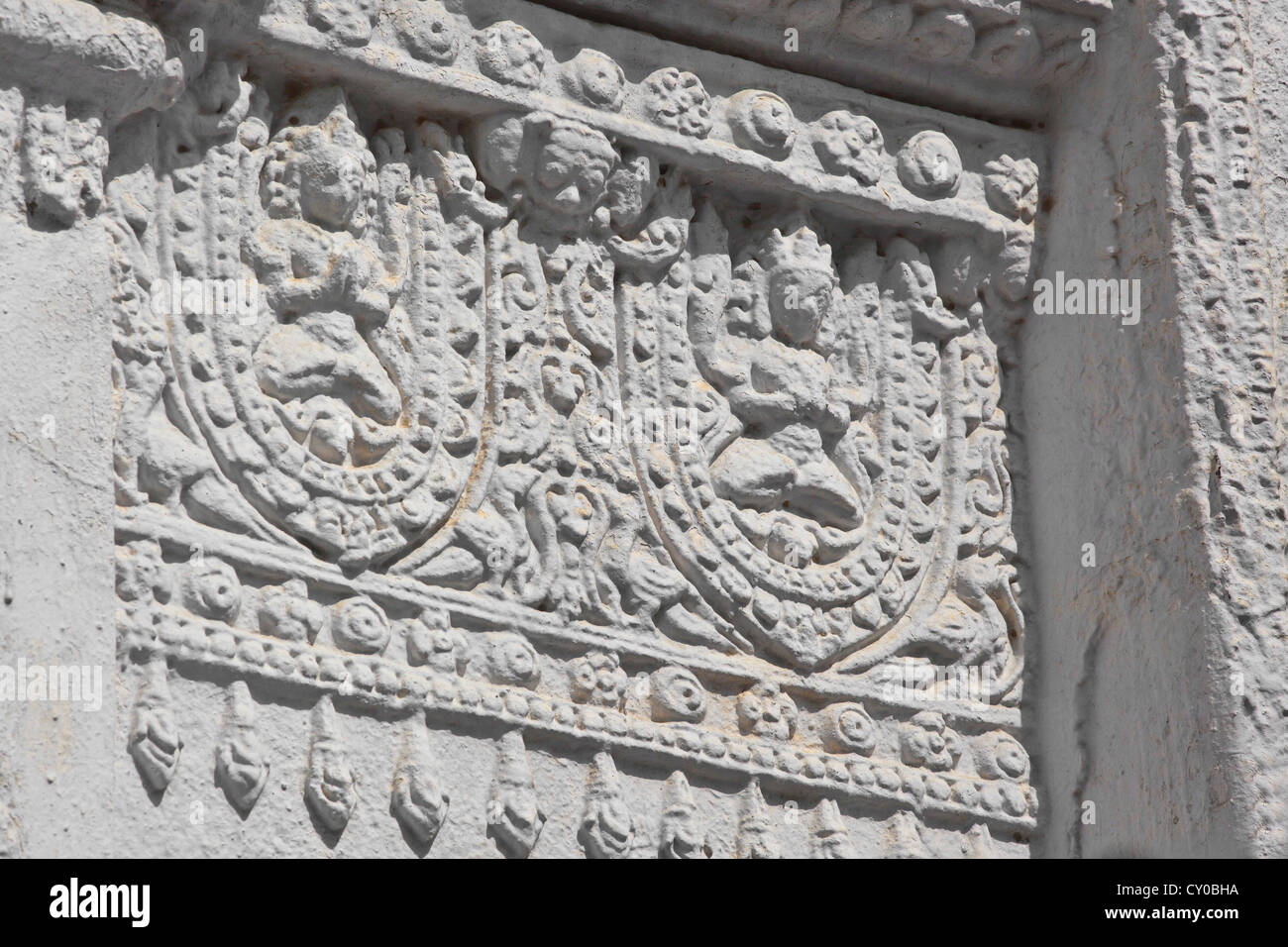Exterior stucco detail of the LEIMYETHETHNA OR LAYMYETHNA PHATO built in 1222 - BAGAN, MYANMAR Stock Photo