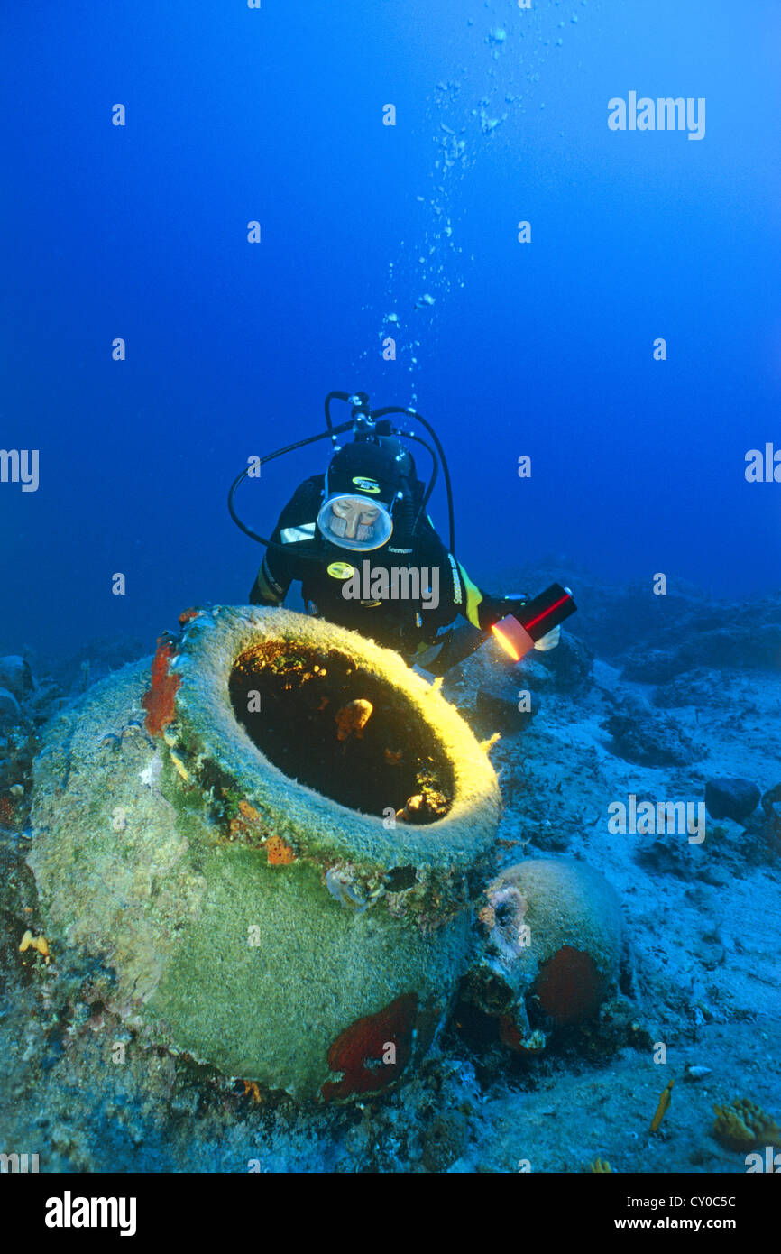 Scuba Diver Inspecting An Old Amphora On The Ocean Floor Of Kas Turkey Mediterranean Stock Photo Alamy
