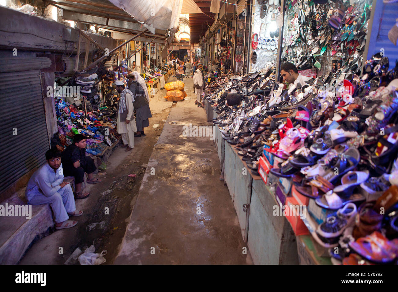 Shoe bazar hi-res stock photography and images - Alamy