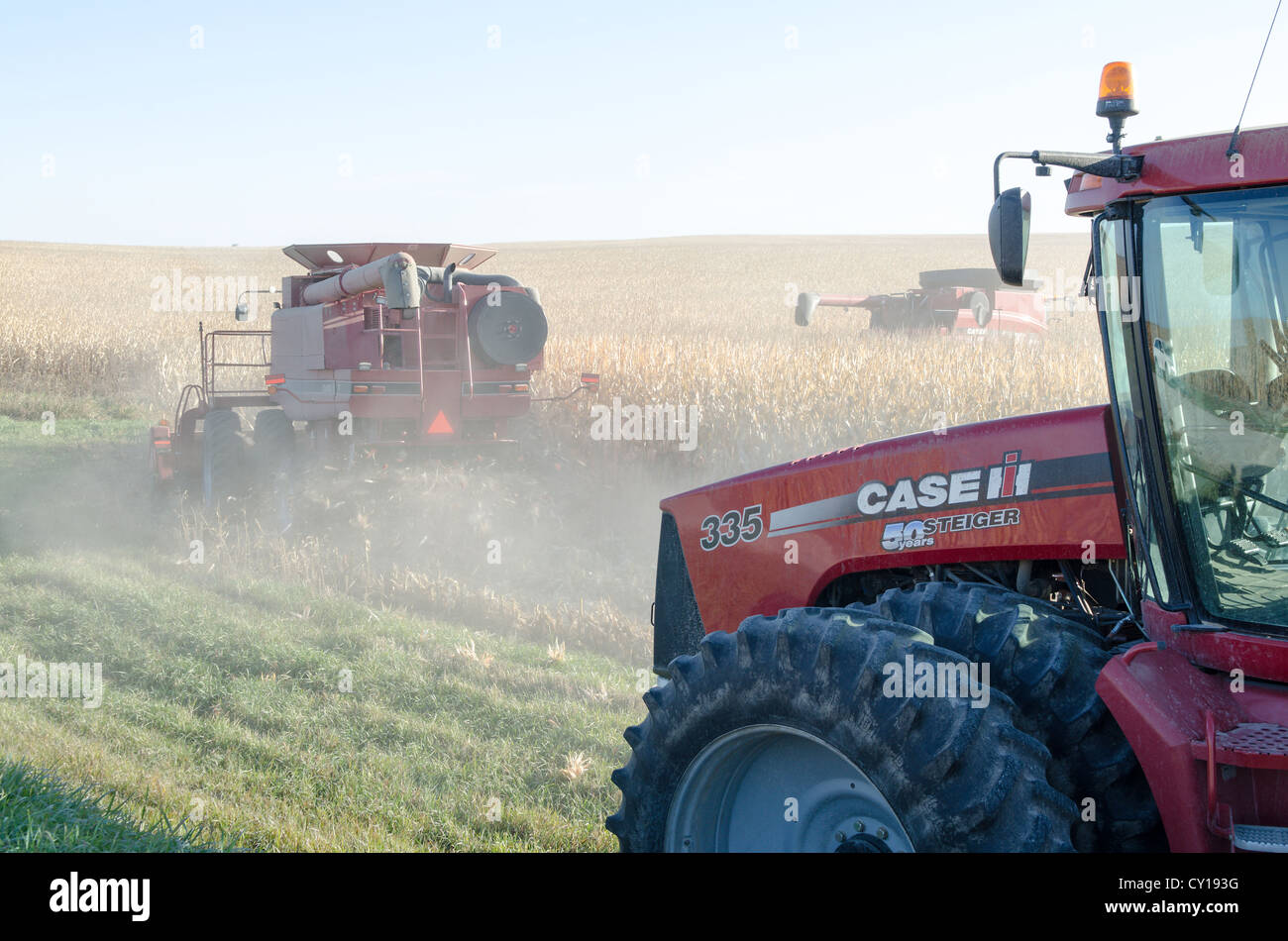 Two tractors harvesting american field hi-res stock photography and ...