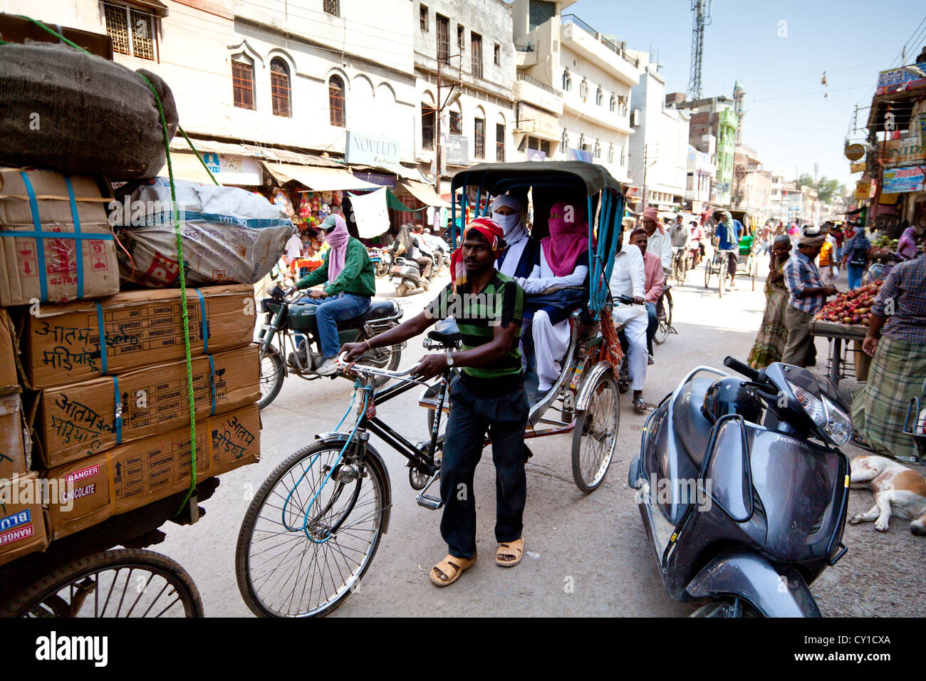Varanasi Rickshaws Rickshaw in Varanasi, India Stock Photo - Alamy