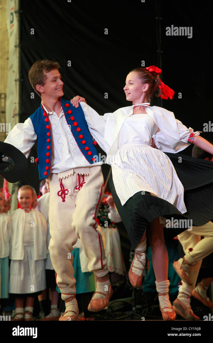 Ukraine, Lviv, folklore, dancers, people Stock Photo - Alamy