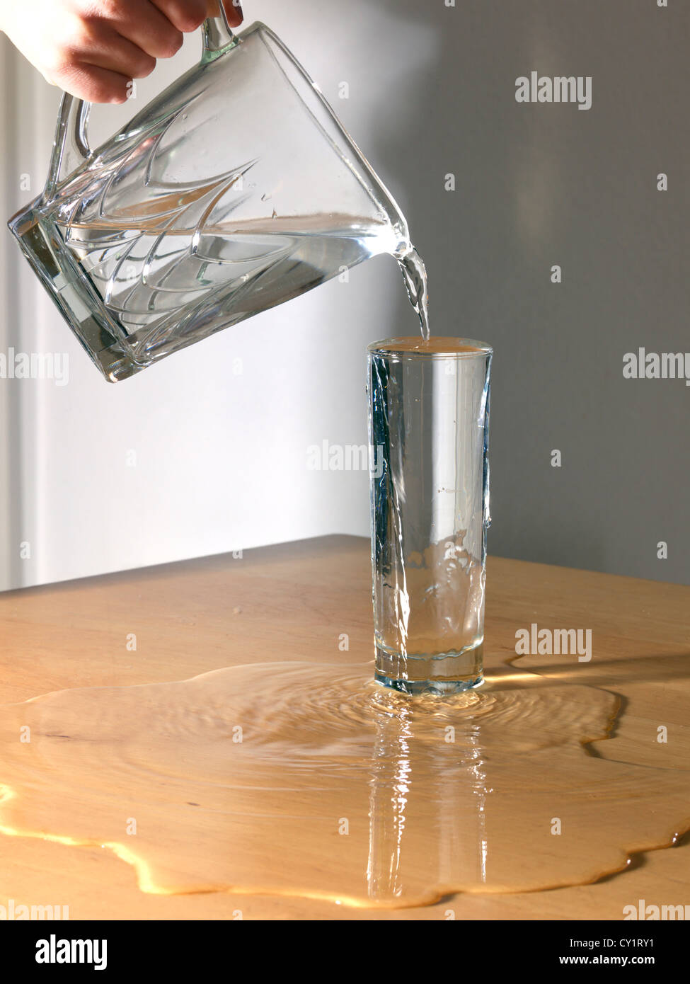 Overflowing glass hires stock photography and images Alamy