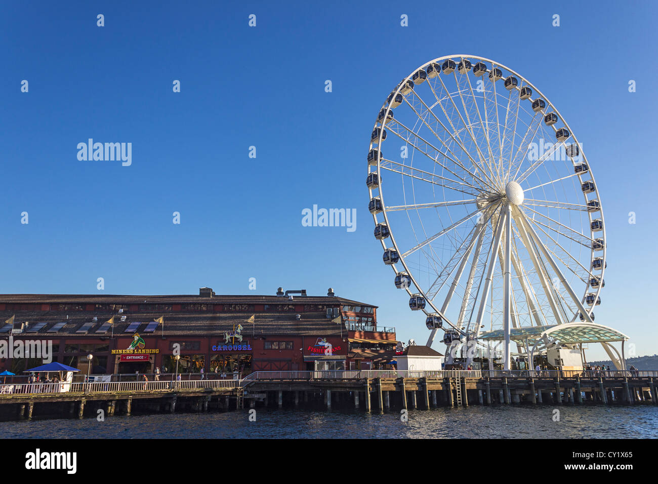 seattle-great-wheel-one-of-the-largest-ferris-wheels-in-the-us-it