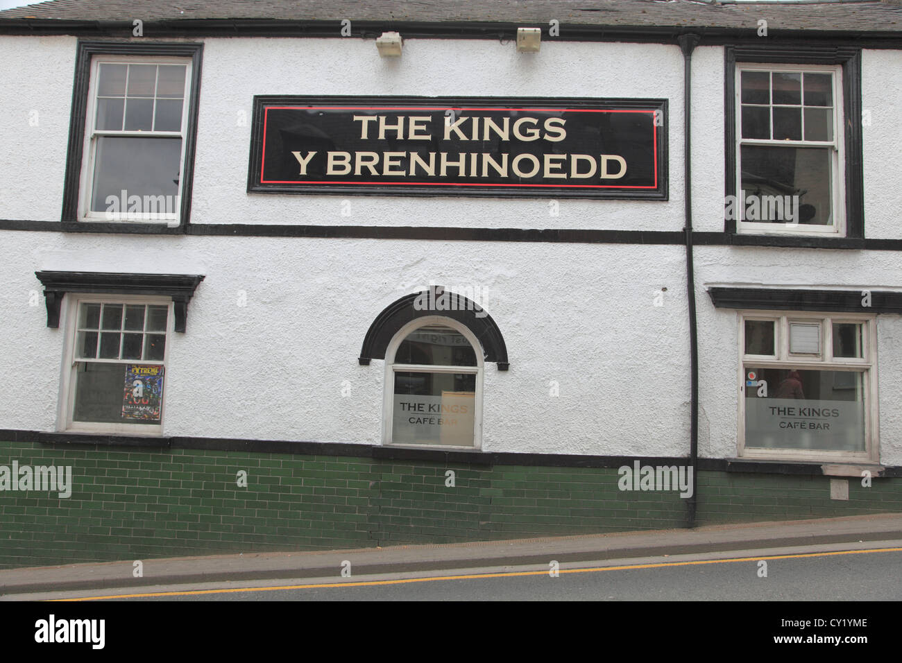 Welsh wales pub sign hires stock photography and images Alamy