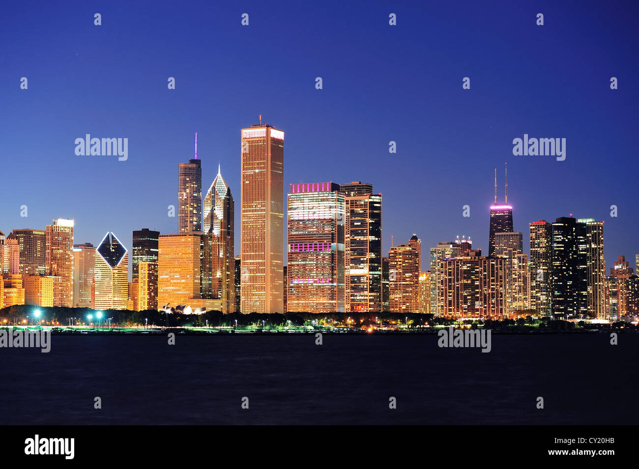 Chicago city downtown urban skyline at dusk with skyscrapers over Lake ...