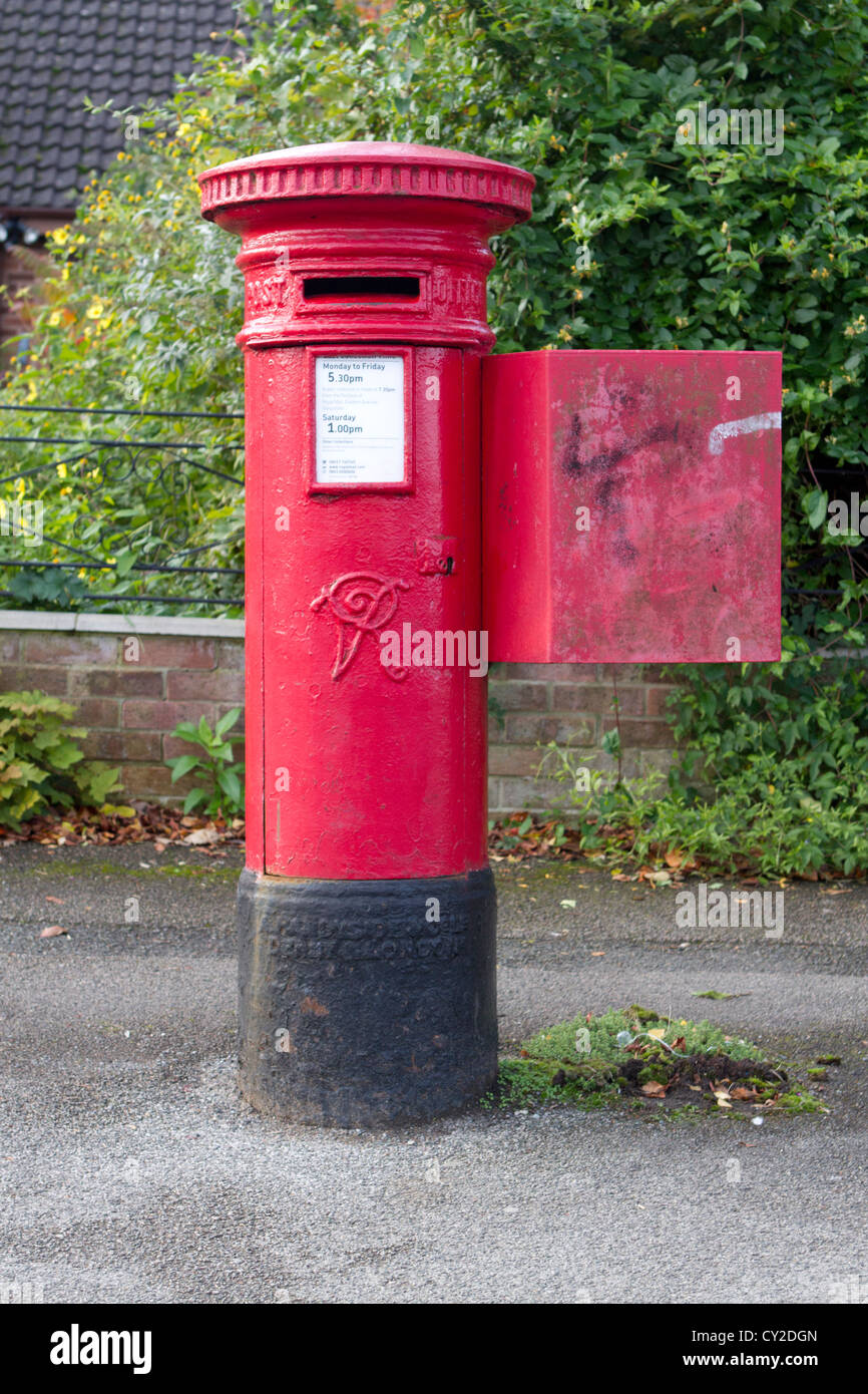 Victorian Pillar Box With Pouch Container Stock Photo