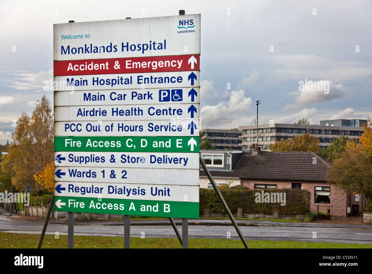 Monklands hospital sign hires stock photography and images Alamy